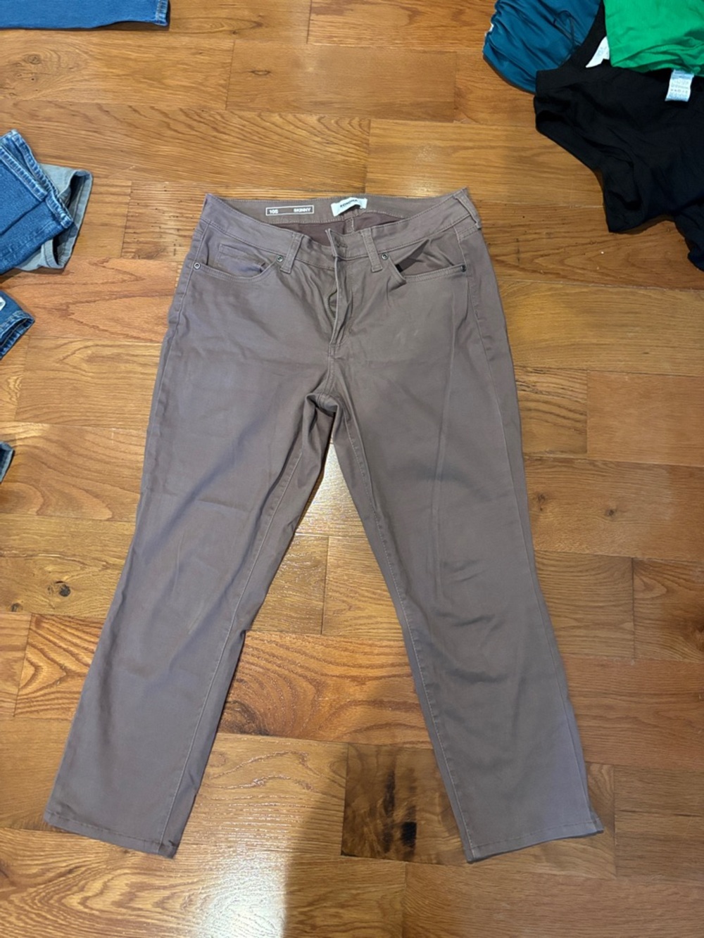 Women’s Sonoma pants size 10 short